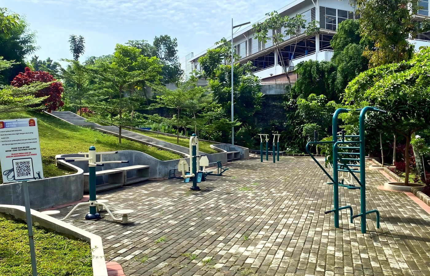 Taman kampus